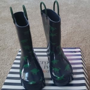 Crown & Ivy Boys Navy Dino Rain Boots.